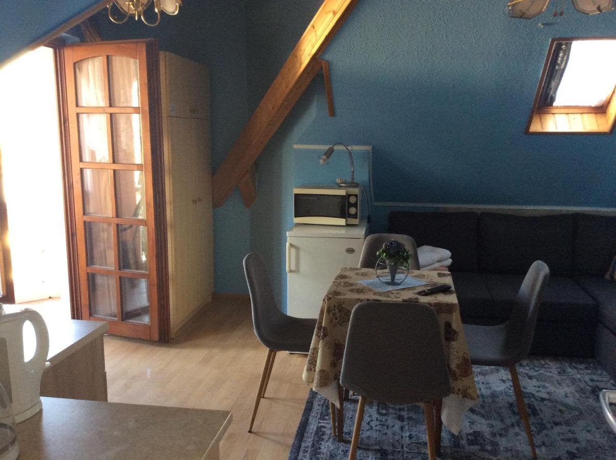 Ilona Kis Kastély Panzió Hotel Keszthely Kültér fotó