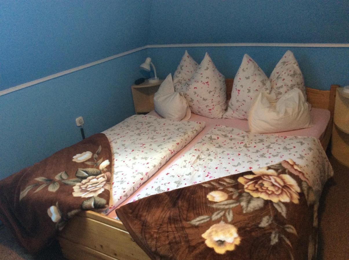 Ilona Kis Kastély Panzió Hotel Keszthely Kültér fotó