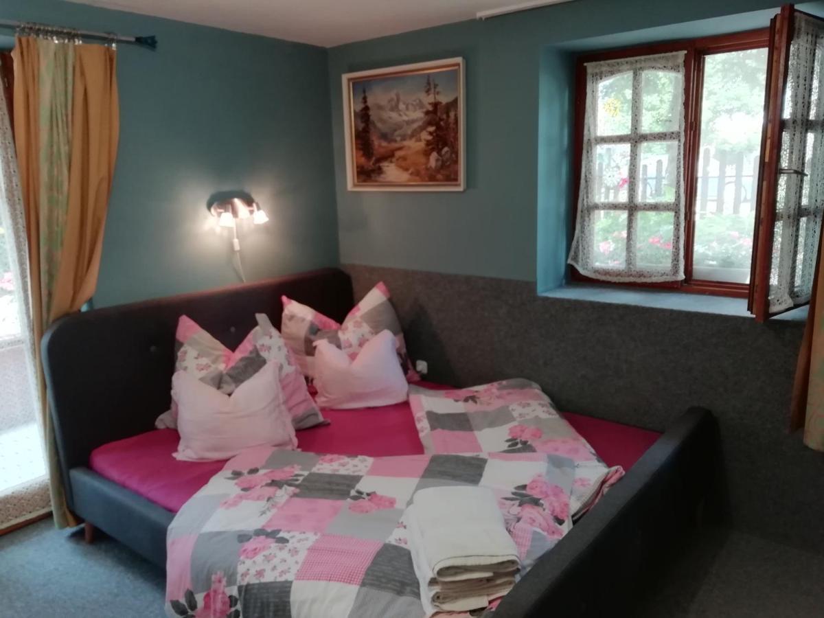 Ilona Kis Kastély Panzió Hotel Keszthely Kültér fotó