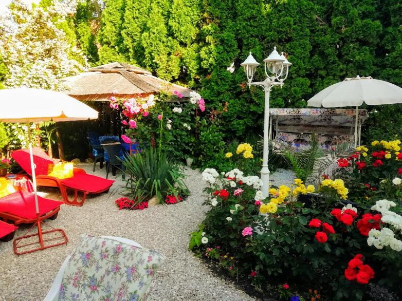 Ilona Kis Kastély Panzió Hotel Keszthely Kültér fotó